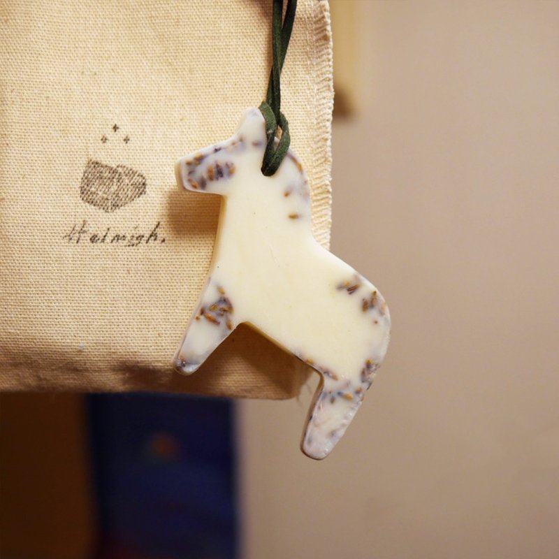 Dala Wax Stone - Fragrances - Wax Multicolor