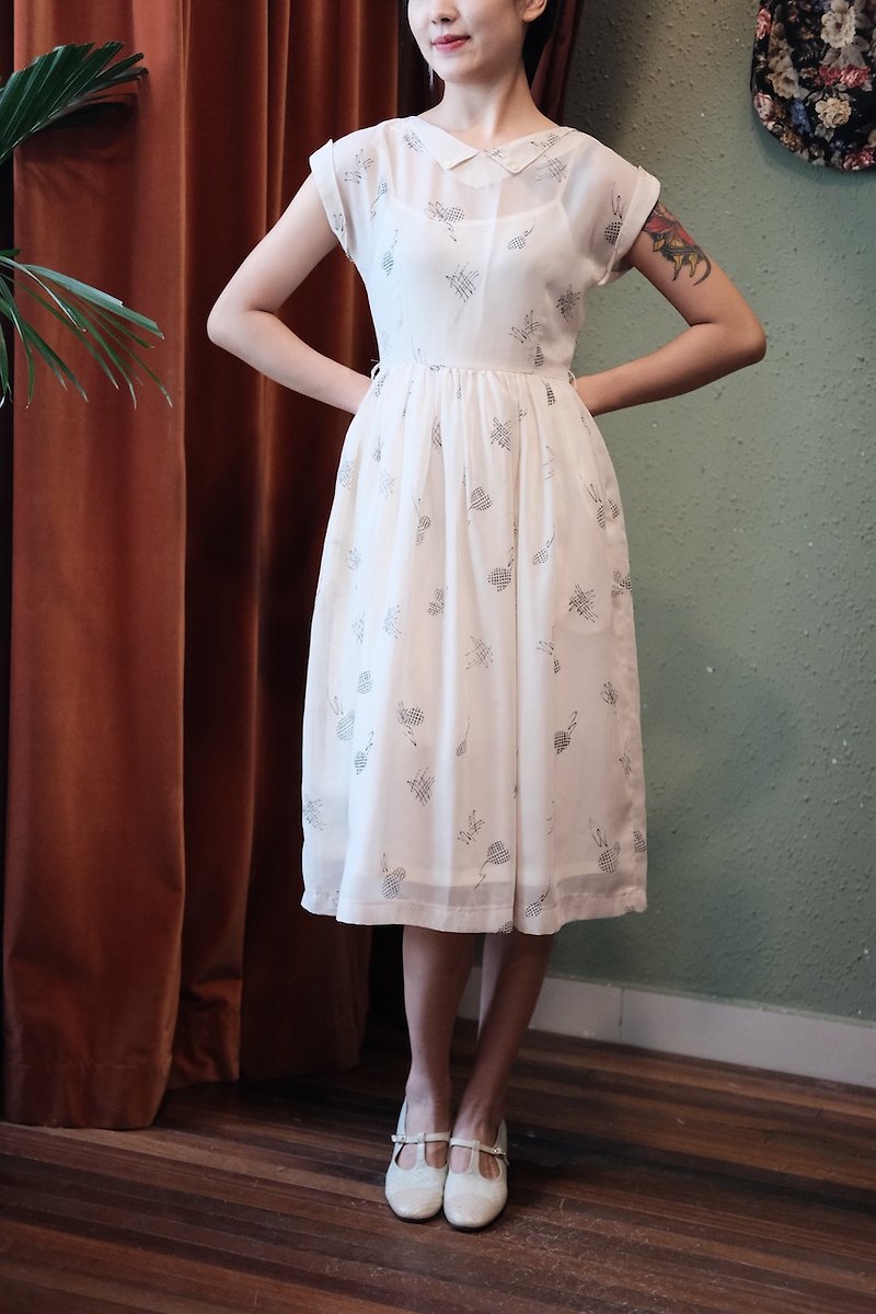 棉．麻 連身裙 - vintage dress米白色小翻領印花傘裙連衣裙古著連衣裙