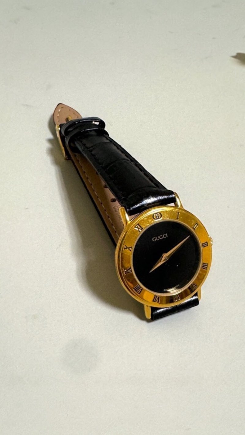 GUCCI Shirley Series Black Gold Roman Dial Quartz Watch Vintage - นาฬิกาผู้หญิง - โลหะ สีดำ