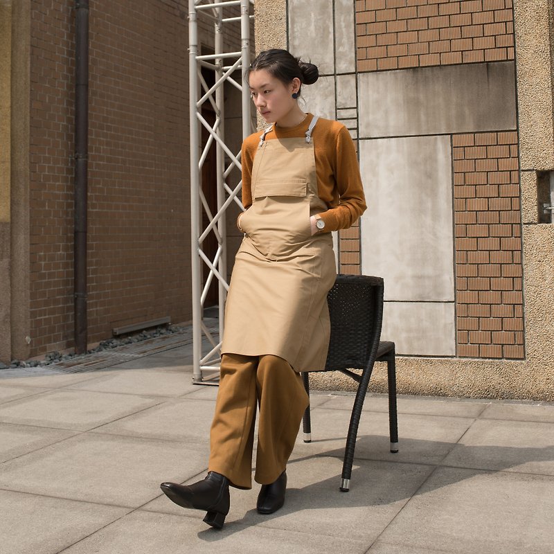 ACE Urban Craft-Caramel color craftsman work apron by rin