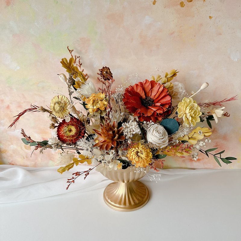 Auspicious and festive medium and large golden opening potted flowers - Dried Flowers & Bouquets - Other Metals Orange