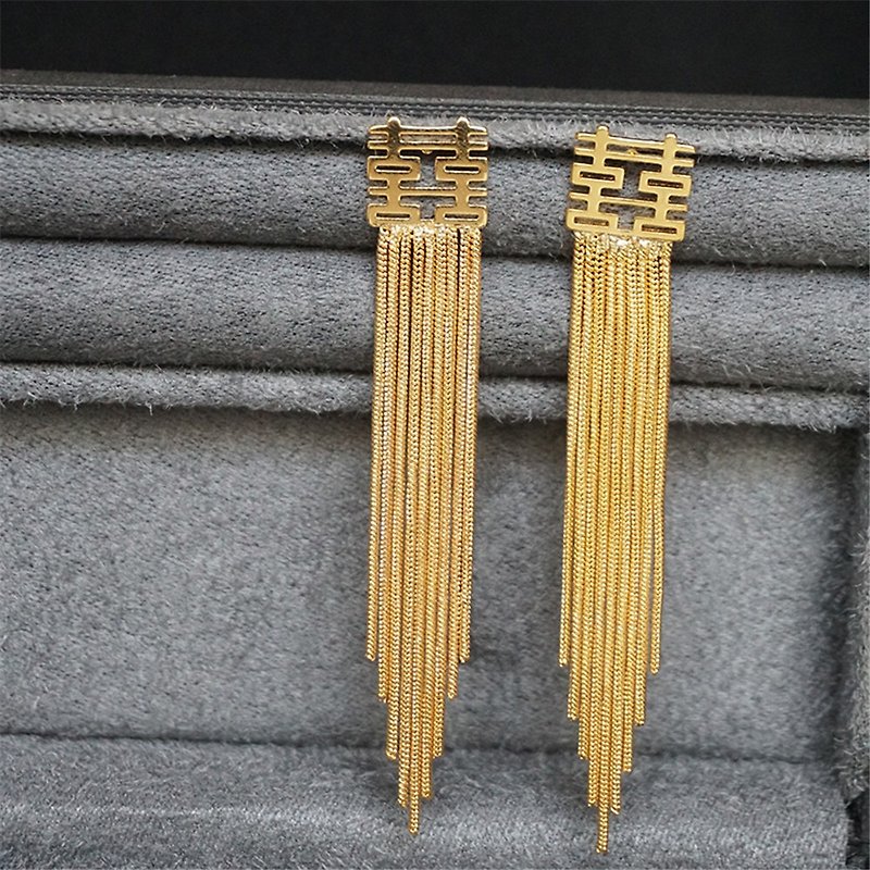 Double happiness 囍 character gold color tassel long earrings bride Xiuhe clothing photo gold earrings wedding gift - Earrings & Clip-ons - Other Metals Gold