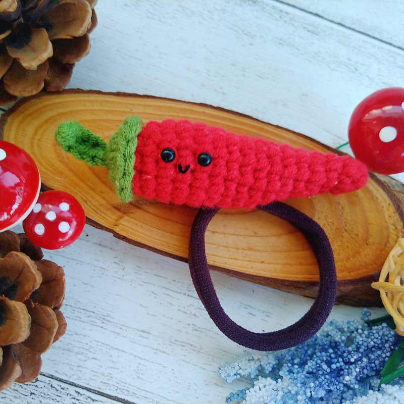 Smiling little pepper hand crocheted wool hair ring hair bundle hair accessory - เครื่องประดับผม - ผ้าฝ้าย/ผ้าลินิน สีแดง