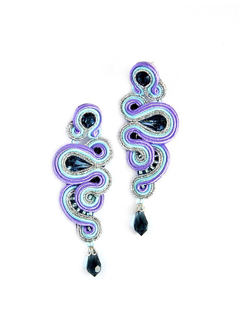 Earrings Long asymmetrical earrings in purple color with crystalsChristmas Gift - 耳環/耳夾 - 其他材質 紫色