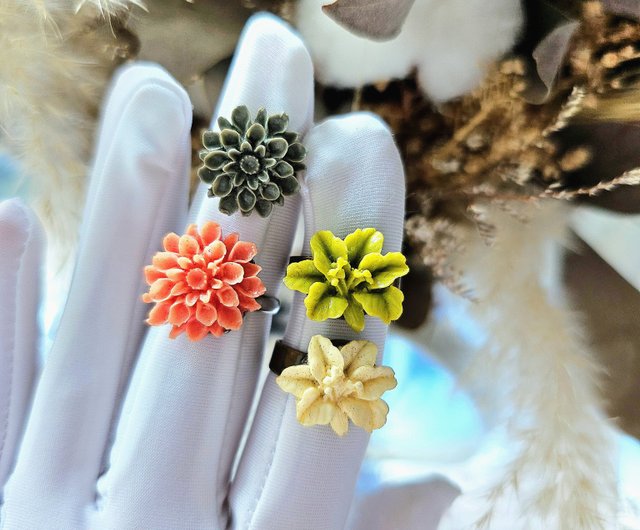 Cute vintage store jewelry