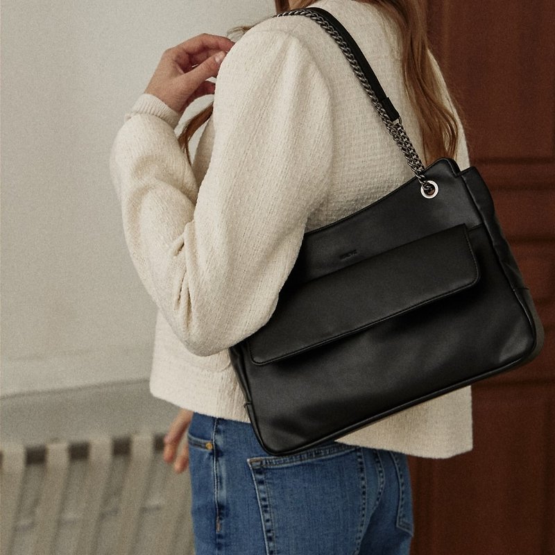 MINE'VIE Korean Diora Bag BLACK - Messenger Bags & Sling Bags - Other Materials 