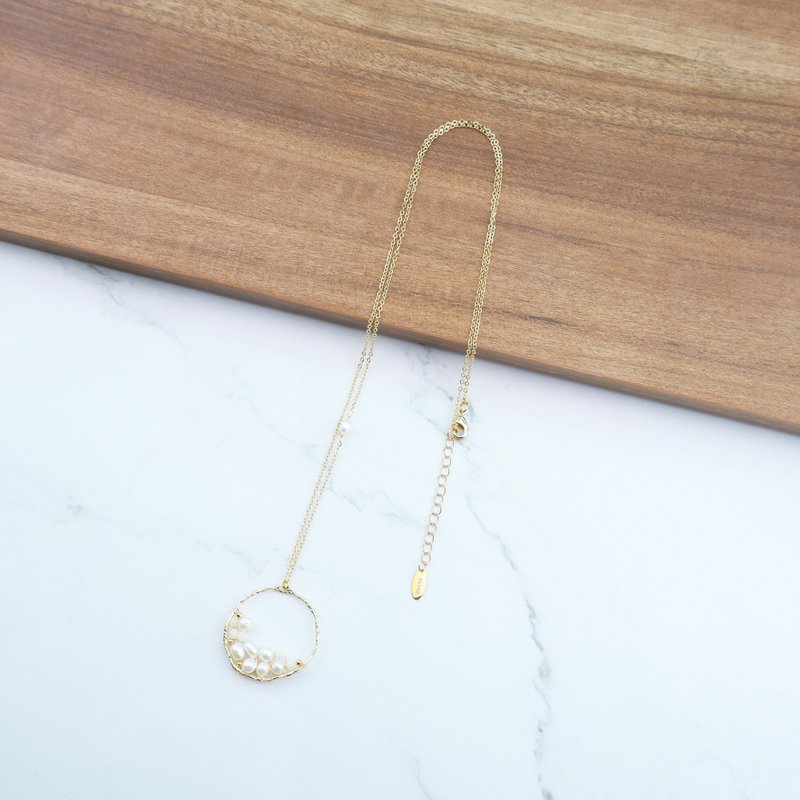 Freshwater Pearl Long Necklace - 項鍊 - 珍珠 白色