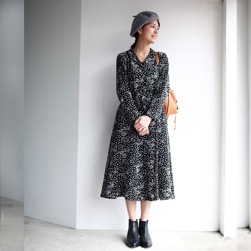 GT Snow Vintage Shirt Dress - ชุดเดรส - ผ้าฝ้าย/ผ้าลินิน สีดำ