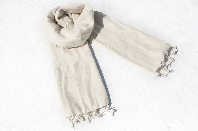 Pure wool shawl / knit scarf / knitted shawl / blanket / pure wool scarf / wool shawl - white - ผ้าพันคอถัก - ขนแกะ ขาว