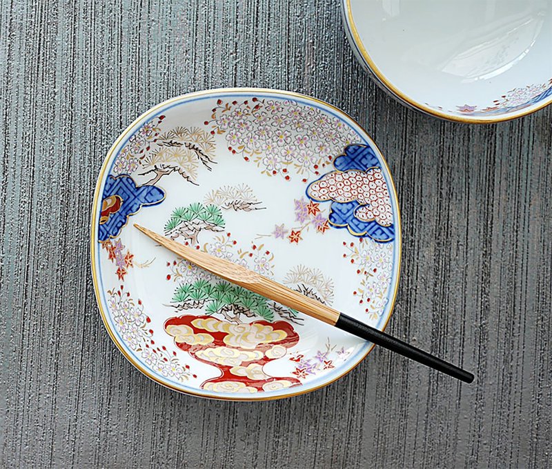 Spring and Autumn Pattern Series Small Plate (15cm) - จานและถาด - เครื่องลายคราม สีแดง