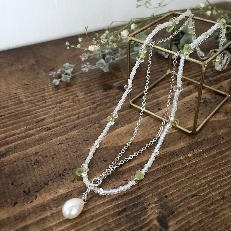 Peridot and Freshwater Pearl necklace
