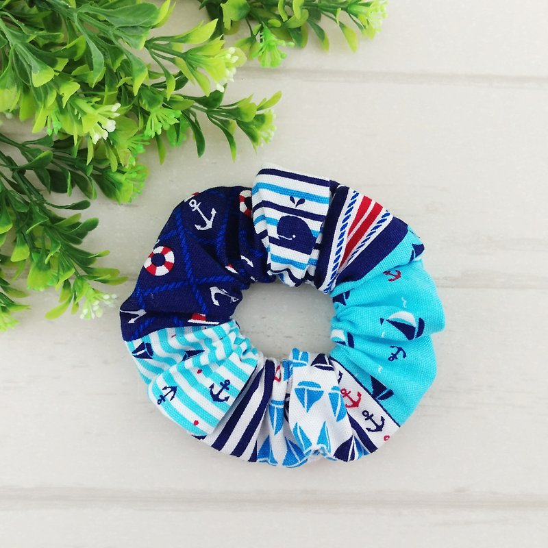ผ้าฝ้าย/ผ้าลินิน เครื่องประดับผม สีน้ำเงิน - Blue ocean wind. Handmade donut hair bundle large intestine ring
