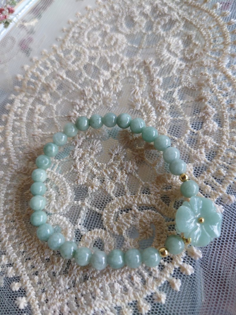 Miss feng natural stone blue water flower bracelet - Bracelets - Jade 