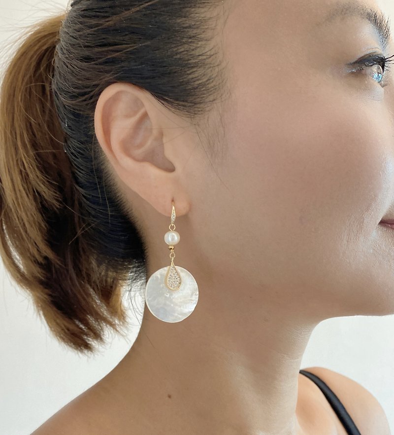 Stone| Stone Ear Hook Natural Freshwater Pearl Droplet Zirconia Full Moon Mother-of-Pearl Earrings - Earrings & Clip-ons - Pearl White