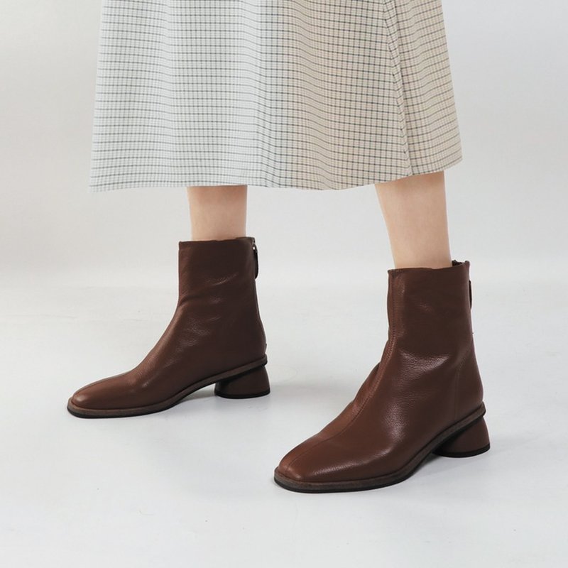 Size Zero【Original Collection】Super soft goatskin plain low-heeled boots_charcoal roasted Brown coffee - Women's Booties - Genuine Leather Brown