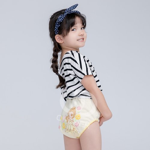 【ONEDER】Disney Princess Two-entry Briefs (Girls) Belle Princess Cotton  Underwear - Shop oneder Tops & T-Shirts - Pinkoi