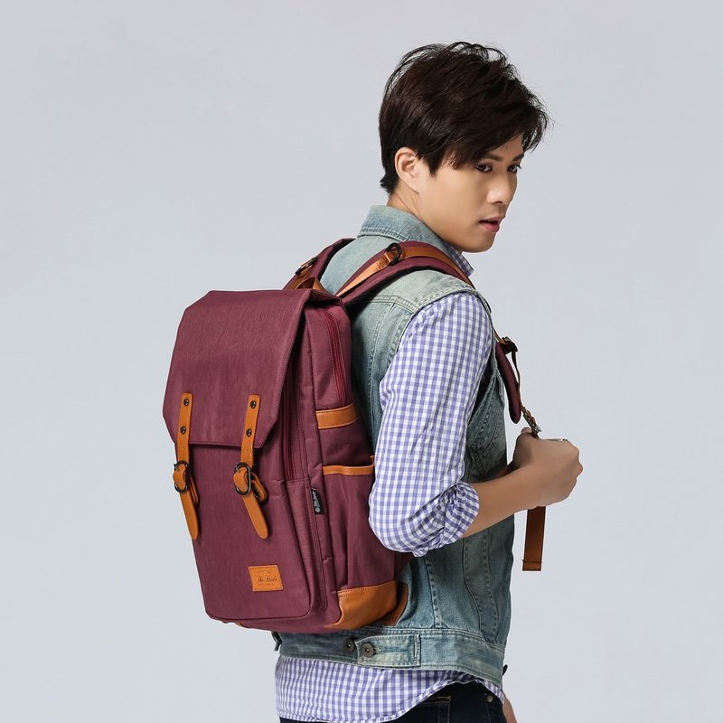 Bruto retro design bag Backpack (red - large) - กระเป๋าเป้สะพายหลัง - วัสดุอื่นๆ สีแดง