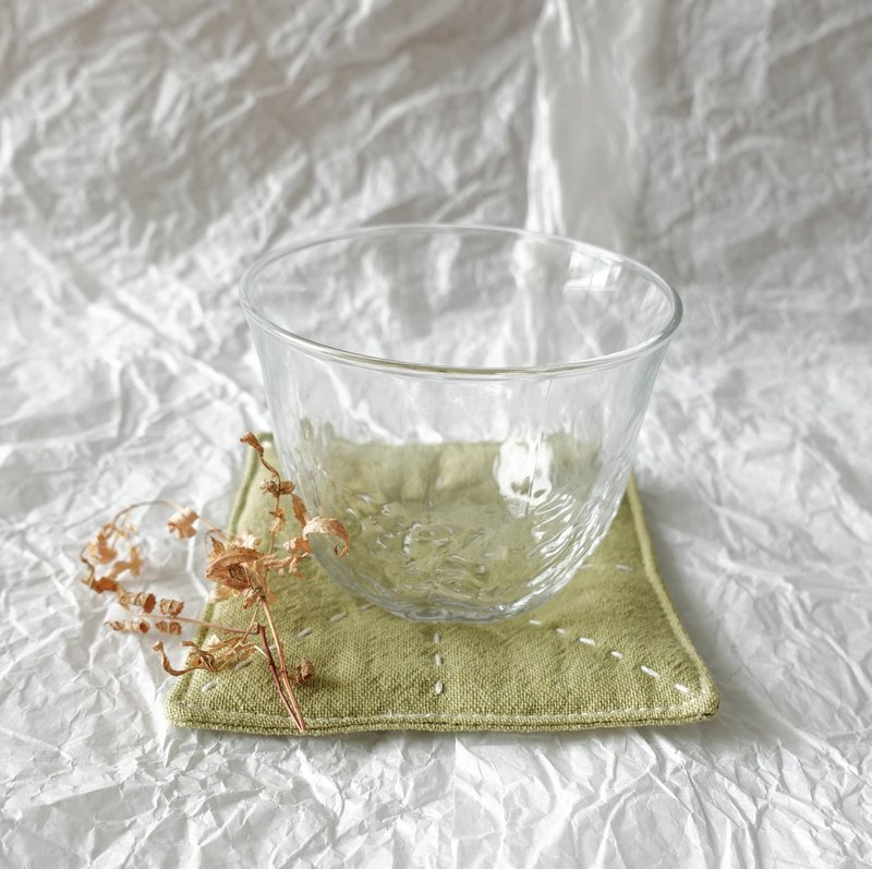 Rice-shaped cotton embroidery coaster (grass green) - ที่รองแก้ว - ผ้าฝ้าย/ผ้าลินิน สีเขียว