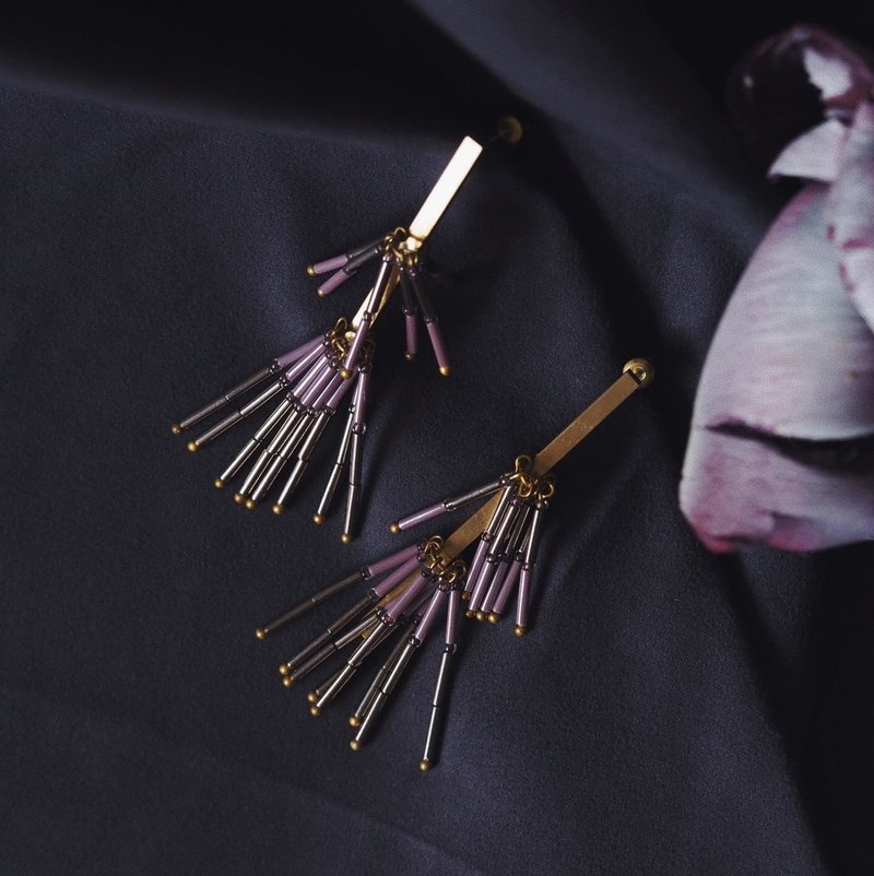 Bronze scale branch shape fan earrings purple gray - Earrings & Clip-ons - Copper & Brass Purple