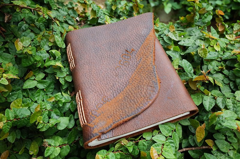 [Symbol Edition] Thread-bound leather handmade book. Hand account. Codex. Journal. Hand-painted book. N053 - Notebooks & Journals - Genuine Leather Brown