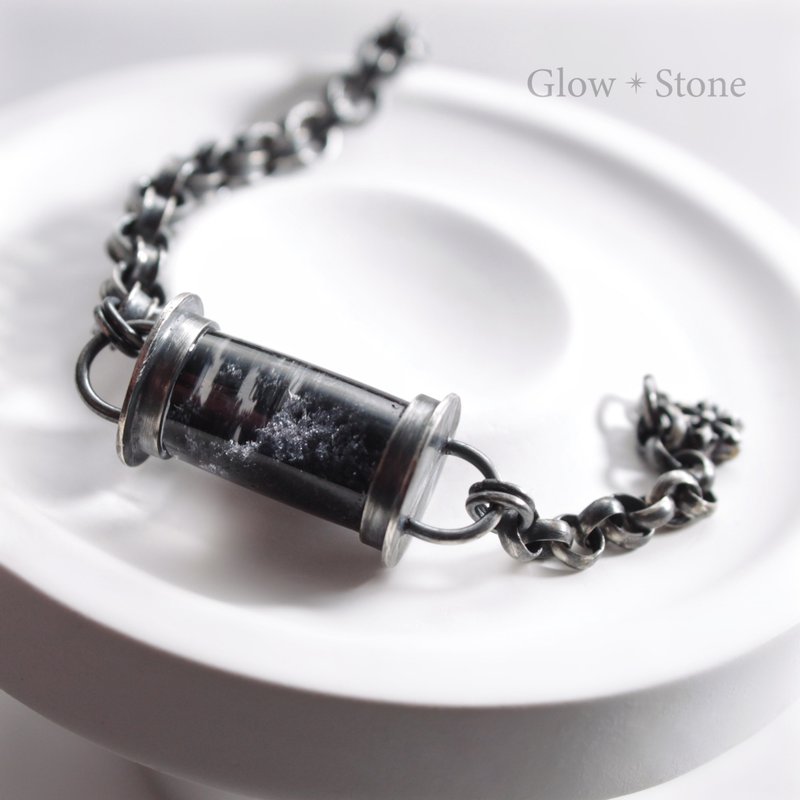 GLOWSTONE 藍黑幽靈 設計手鏈 - 手鍊/手環 - 水晶 黑色