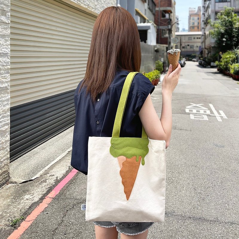 [Pattern is not printing] Matcha flavored ice cream, canvas bag - Messenger Bags & Sling Bags - Cotton & Hemp White
