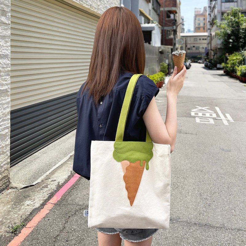 [Pattern is not printing] Matcha flavored ice cream, canvas bag - Messenger Bags & Sling Bags - Cotton & Hemp White