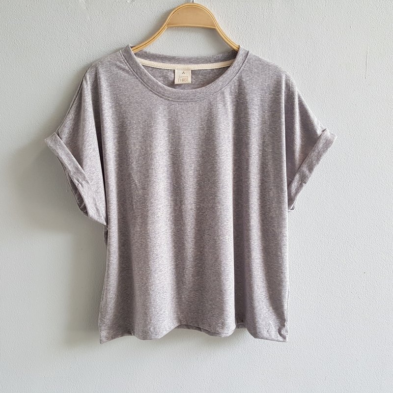 Basic T-shirt (Short sleeved)-Grey(top dyed) - 女 T 恤 - 棉．麻 
