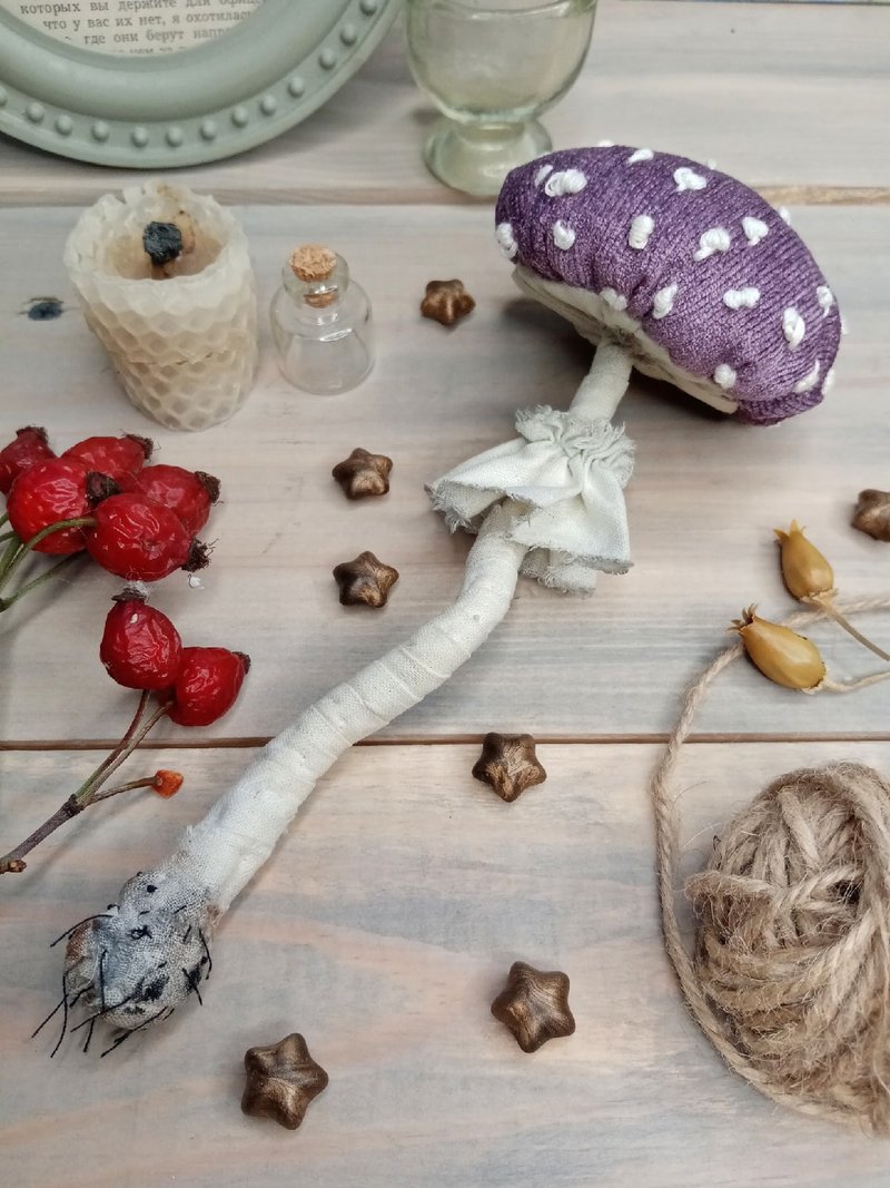 Fly agaric mushroom from textiles - 玩偶/公仔 - 其他材質 