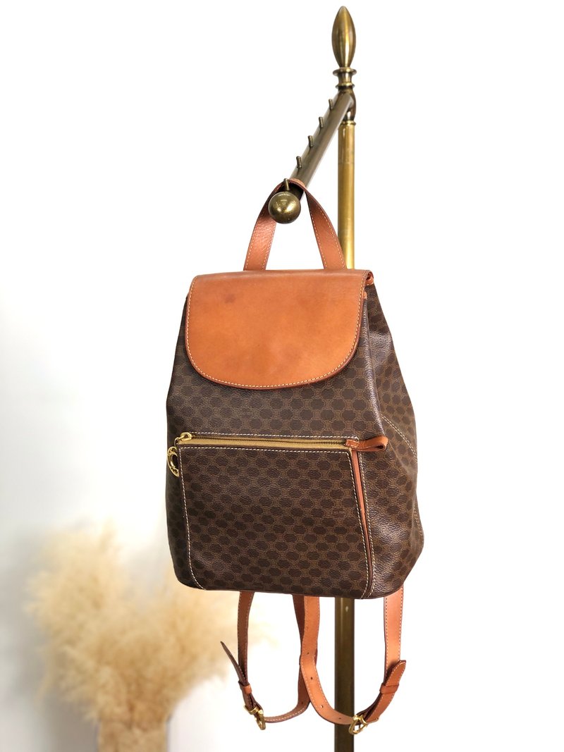 【 日本直送　名牌中古包 】CELINE セリーヌ バックパック ブラウン ロゴ チャーム PVC/レザー リュック vintage ヴィンテージ jz6ee6 - 後背包/背包/書包 - 防水材質 咖啡色