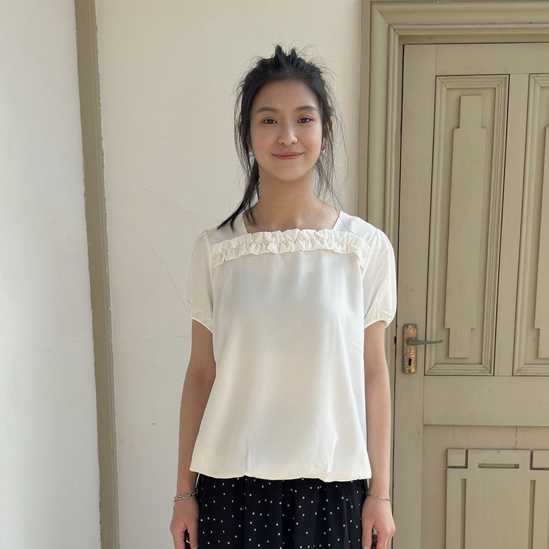 Hana Mokuba 珍珠花邊泡袖上衣 - 女上衣/長袖上衣 - 其他材質 