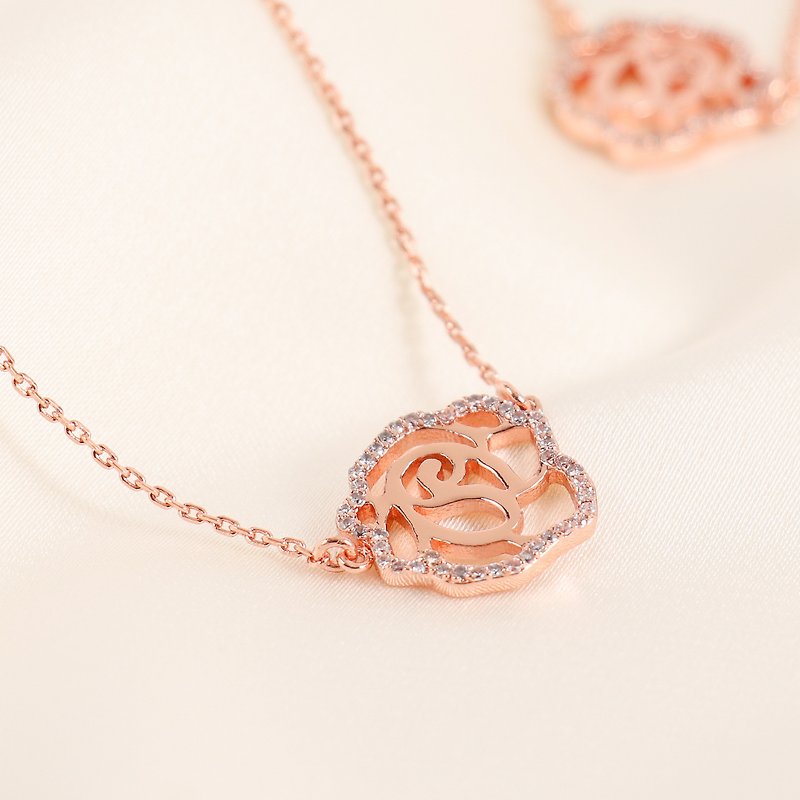 La Rose du Petit Prince Necklace The Little Prince Collection