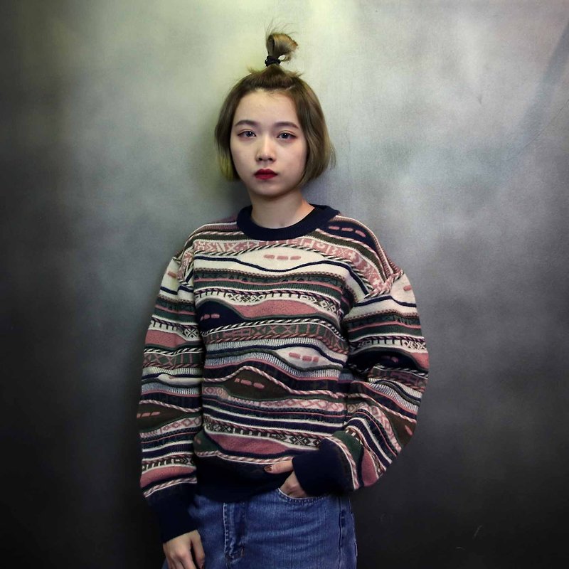Tsubasa.Y Ancient House 005 vintage three-dimensional carved sweater, Carved Sweater knitted vintage - Women's Sweaters - Other Materials 