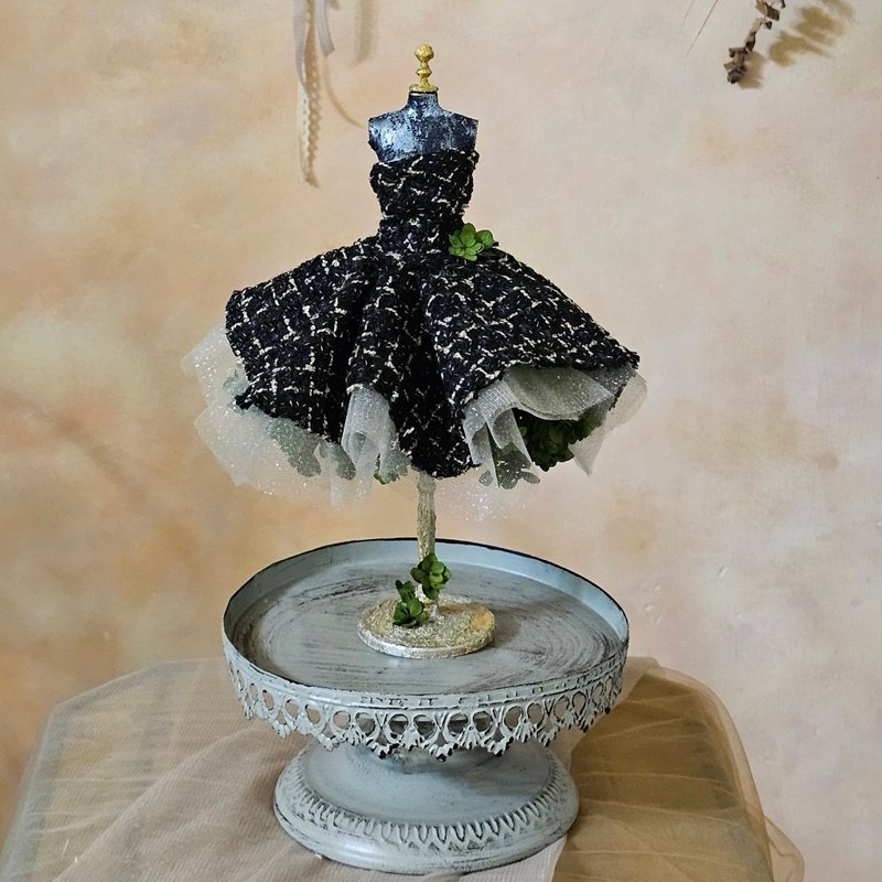 花禮服 晚宴小禮服款 繡球花款 - 乾燥花/永生花 - 植物．花 黑色