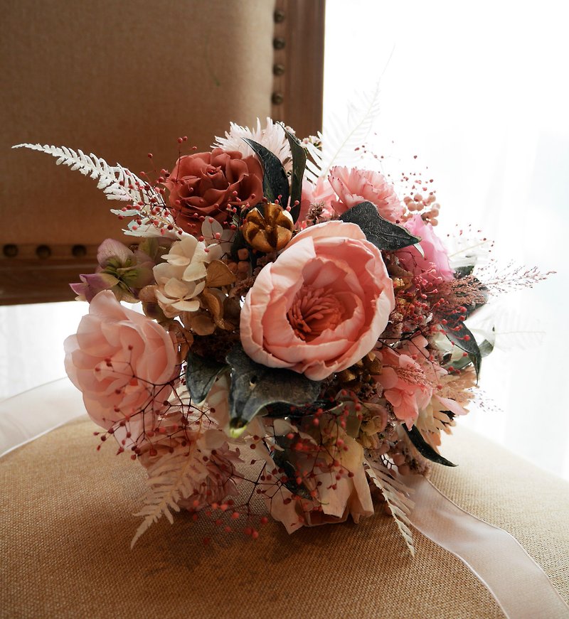 Super romantic series pink bouquet bridal bouquet dry bouquet without flower bouquet rose bouquet customization - ช่อดอกไม้แห้ง - พืช/ดอกไม้ สึชมพู
