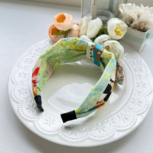 ヘアリボン　カチューシャ　ハンドメイド ♡2023♡Spring♡ *⑅୨୧ メニービジューヘッドライク