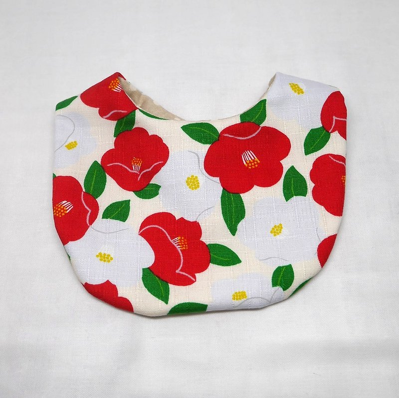 Japanese Handmade Baby Bib / Camellia - ผ้ากันเปื้อน - ผ้าฝ้าย/ผ้าลินิน สีแดง