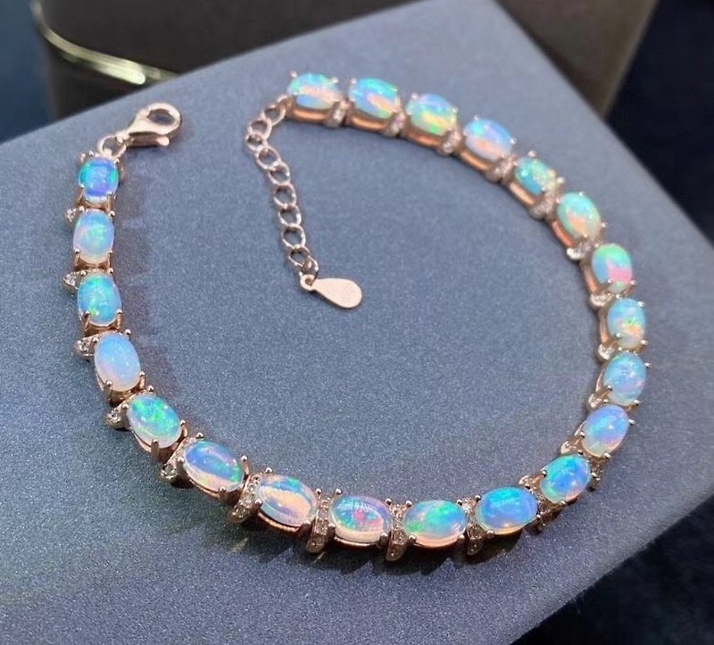 Opal Bracelet, Natural Opal Bracelet, Australian Opal Handmade Bracelet - 手鍊/手環 - 其他金屬 銀色