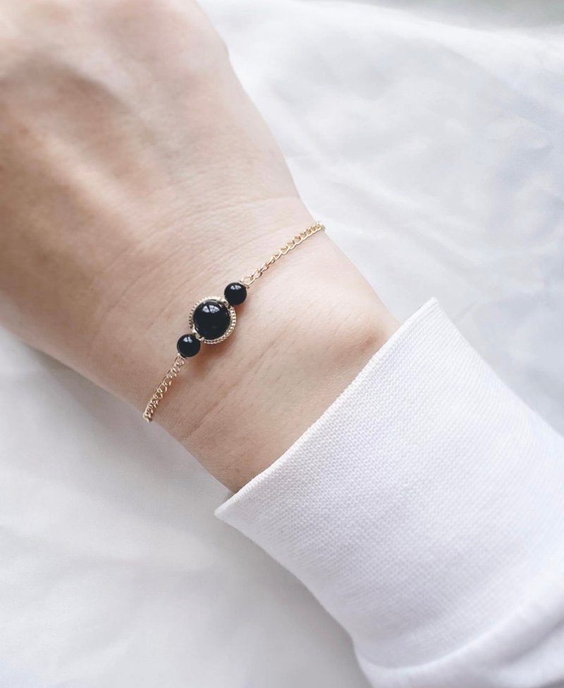 C&W 14ks925 sterling silver gold-filled black agate fashionable simple bracelet - สร้อยข้อมือ - เงินแท้ สีทอง