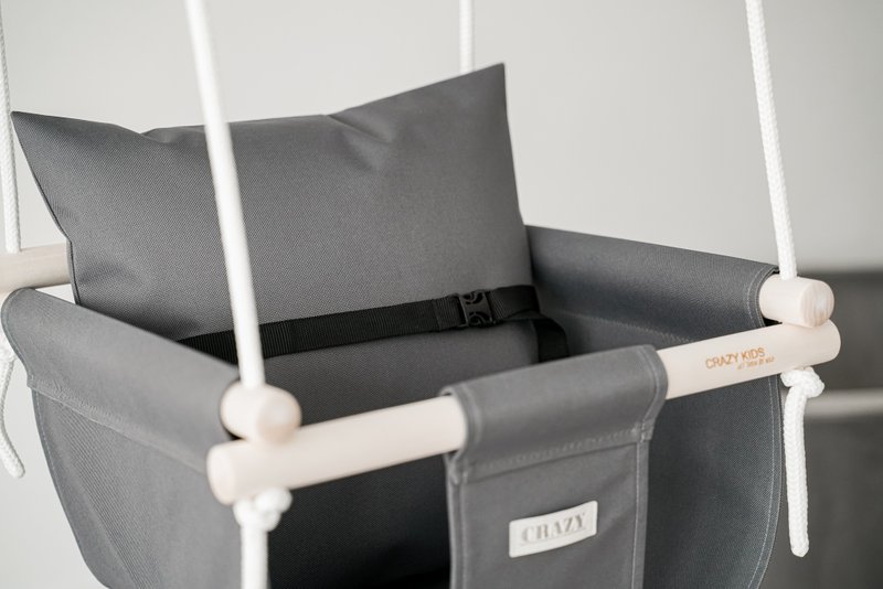 Toddler swing  and pillow set for inside or outside Grey color - 寶寶/兒童玩具/玩偶 - 防水材質 灰色