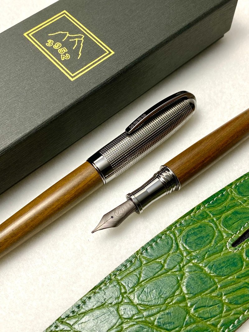 3952 Old Goat-Gamalan carefully selected green sandalwood standard titanium tip straight tip fountain pen - Fountain Pens - Other Materials 