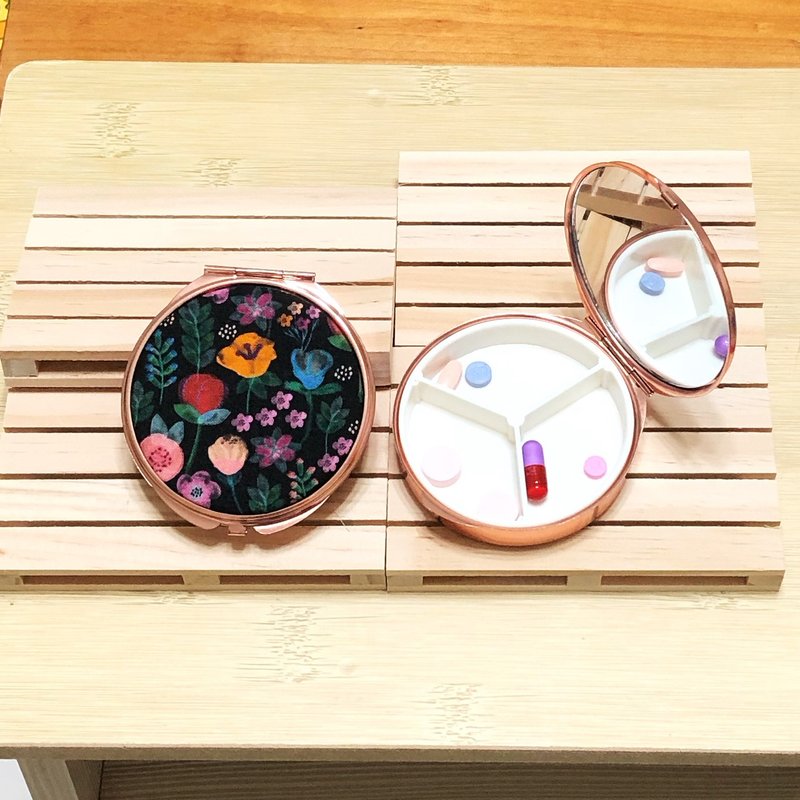 水彩花卉.黑/攜帶型藥盒.藥品分格收納盒.耳環小飾品可收納 - 居家收納/收納盒/儲物盒 - 棉．麻 黑色