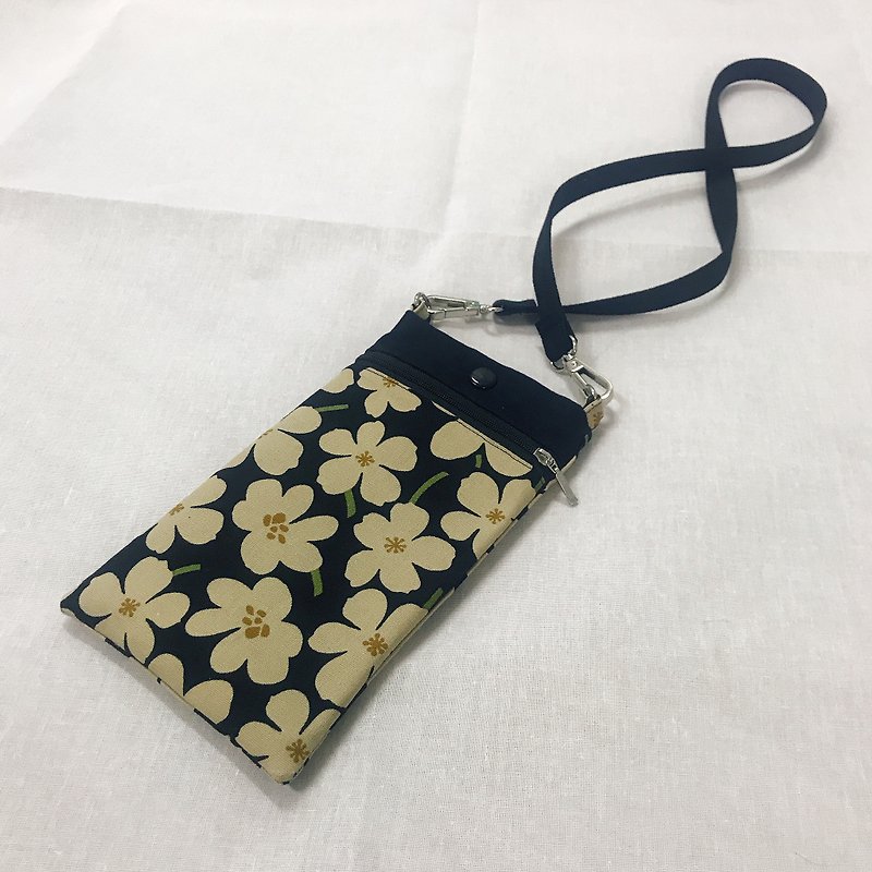 Camellia phone strap-can fit iphone12 pro max 6.7