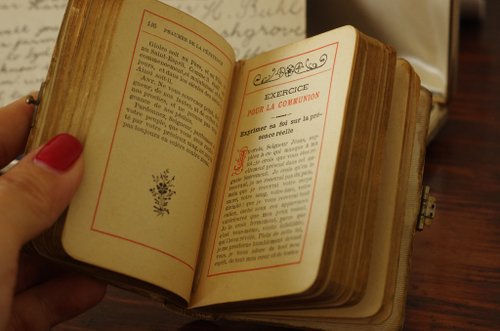 アンティーク　聖書 古びた聖書 - アンティーク食器と雑貨のお店 lincs.［リンクス