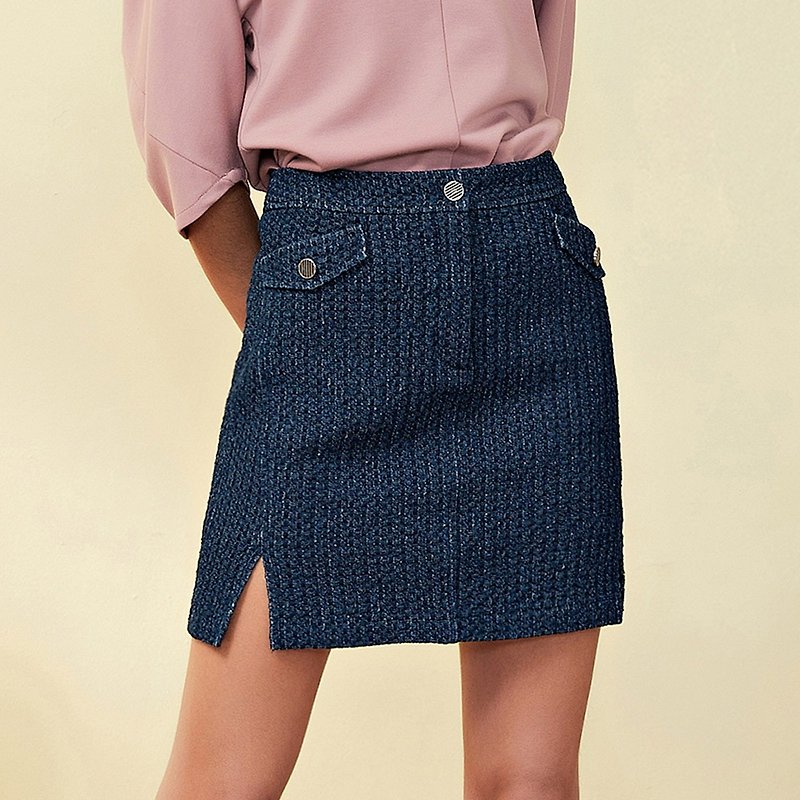 OUWEY Ouwei Woven Pattern Washed Side Slit Denim Shorts Skirt (Blue) 3224022403