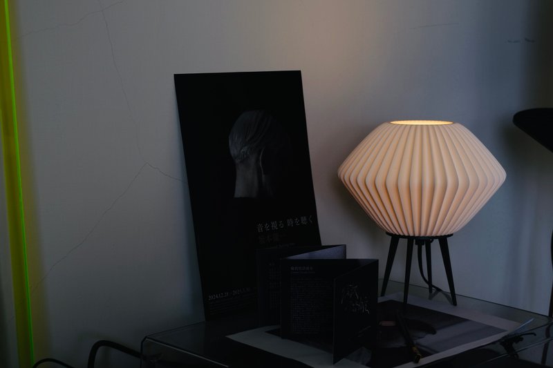 Verto Cuna 繭形摺紙感紋理夜燈 - 燈具/燈飾 - 其他材質 白色