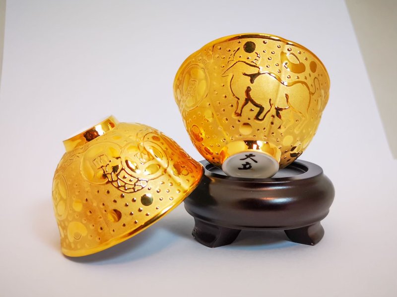 【大立窯】鎏金法華彩 牛轉乾坤 葵口對杯 (2入/盒) - 茶壺/茶杯/茶具 - 瓷 