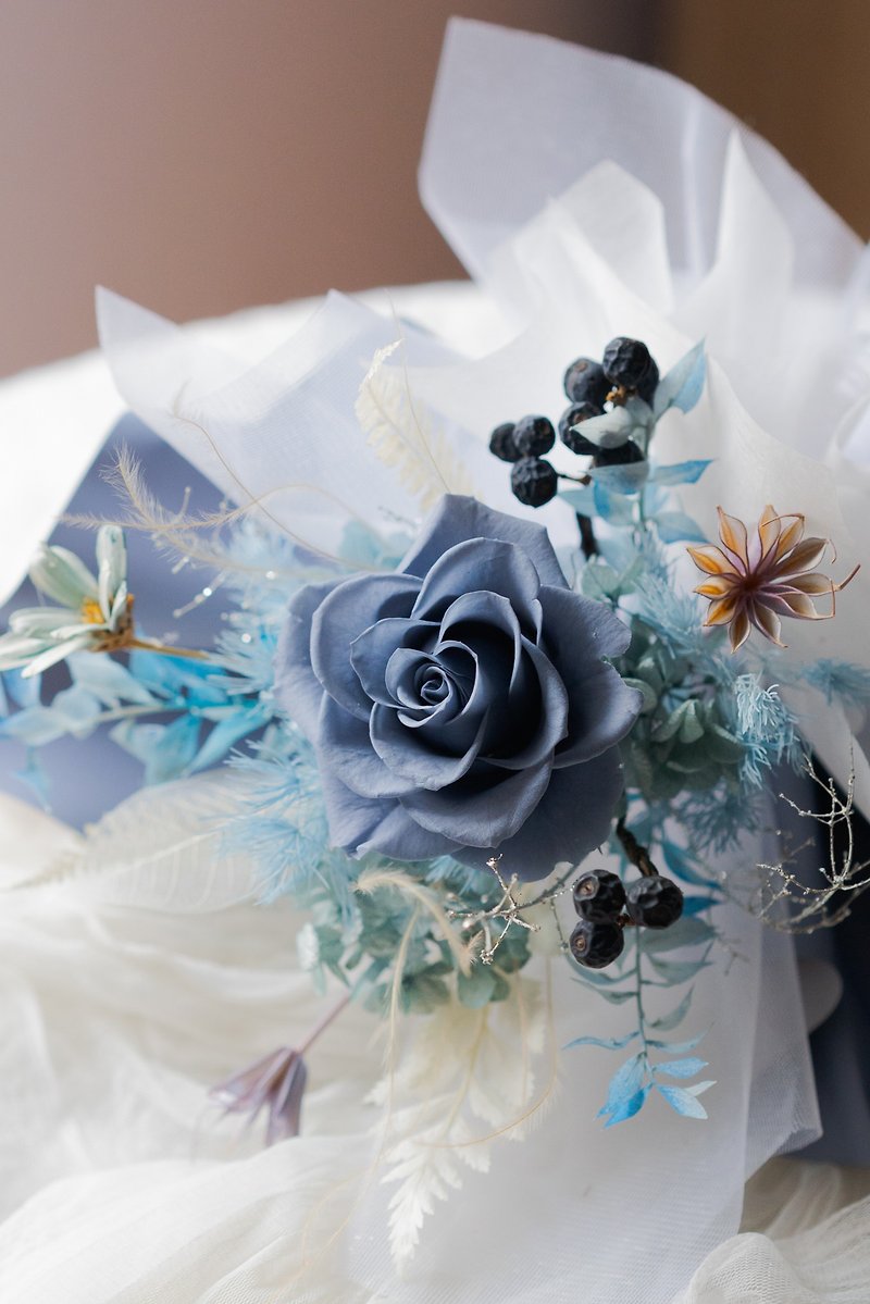 Blue starry sky eternal rose bouquet dry flower immortal flower birthday gift confession bouquet - Dried Flowers & Bouquets - Plants & Flowers 