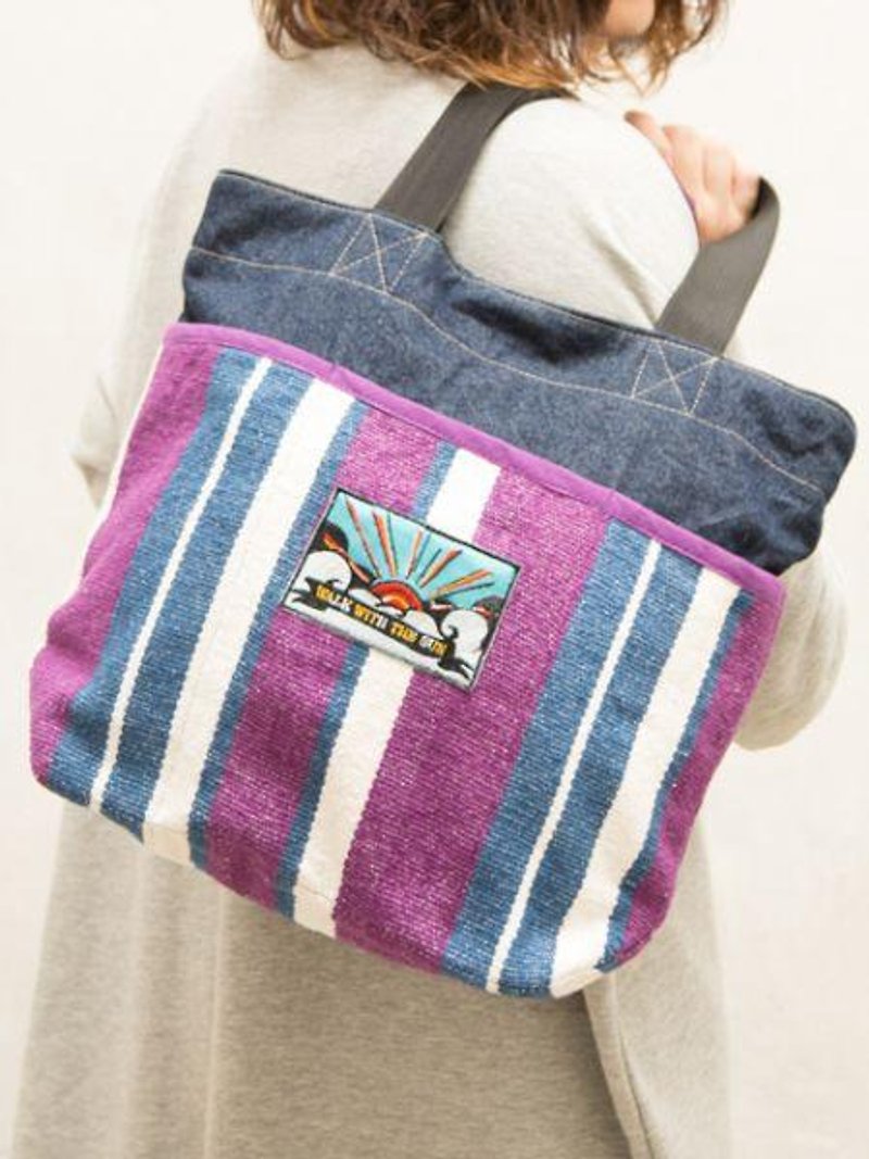 Hand Woven Stripe Tote Bag - トート・ハンドバッグ - その他の素材 