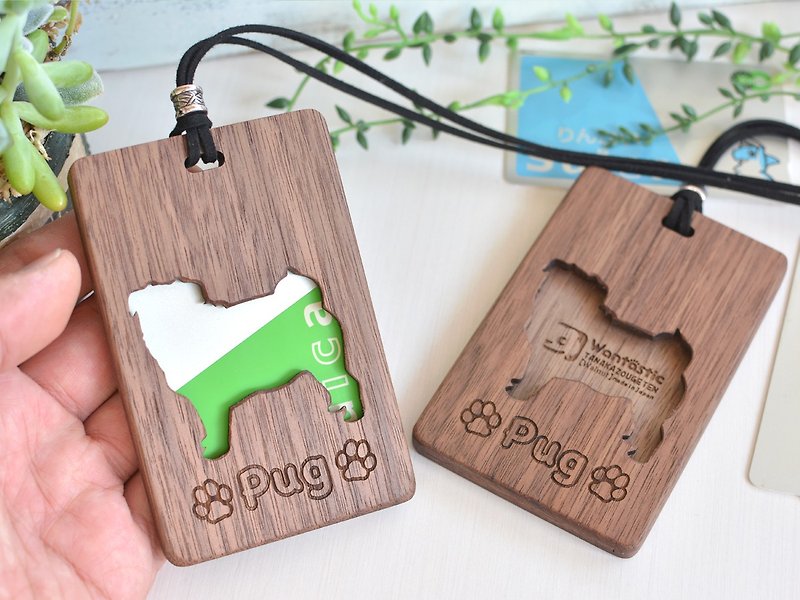 Wooden IC card case [pug / pug] walnut